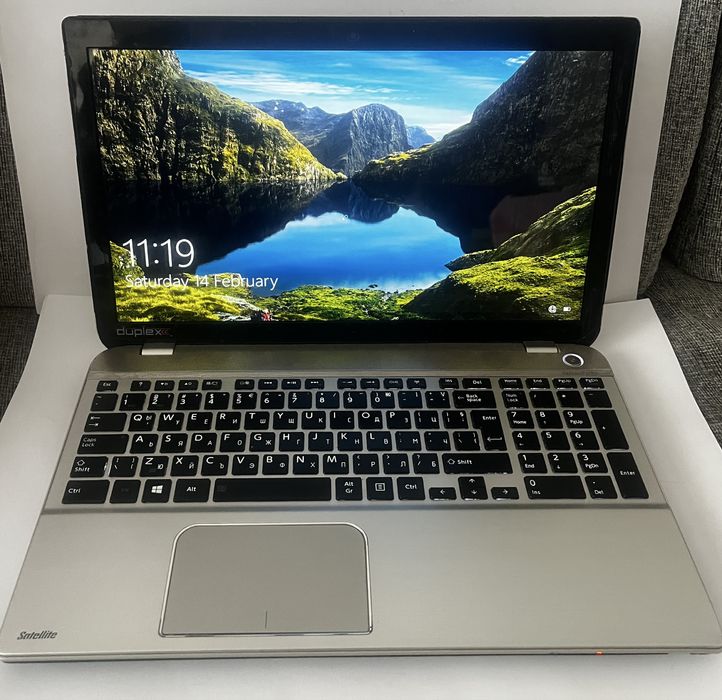 Laptop Toshiba Sayellite P50