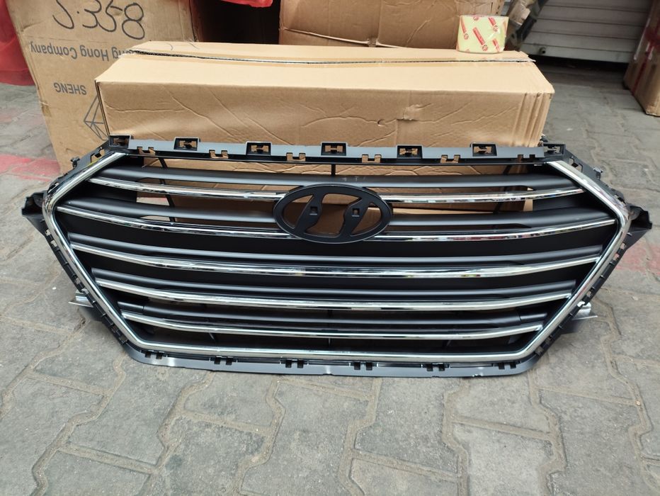 Решетка Элантра радиатора