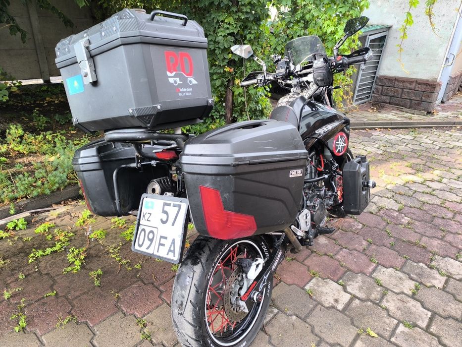 Yamaha XT 660 X.  2006