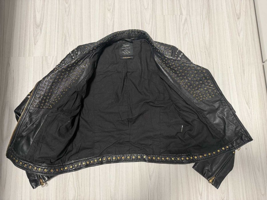 ''ZARA''оригинално дамско кожено яке М размер