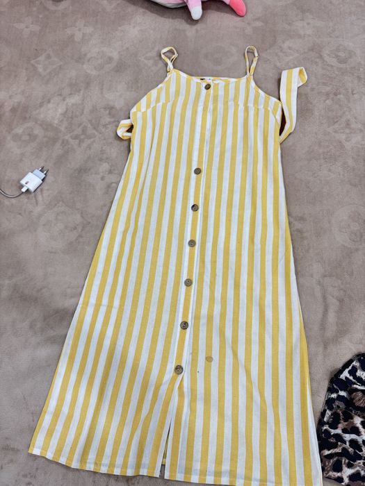 Продается платья костюм