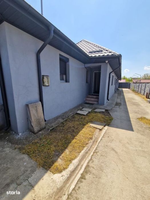 Casa de vanzare Bailesti – 100 mp, curte proprie