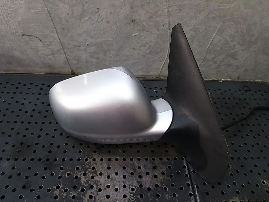 Oglinda electrica dreapta vw golf 4 1j 1j0857934