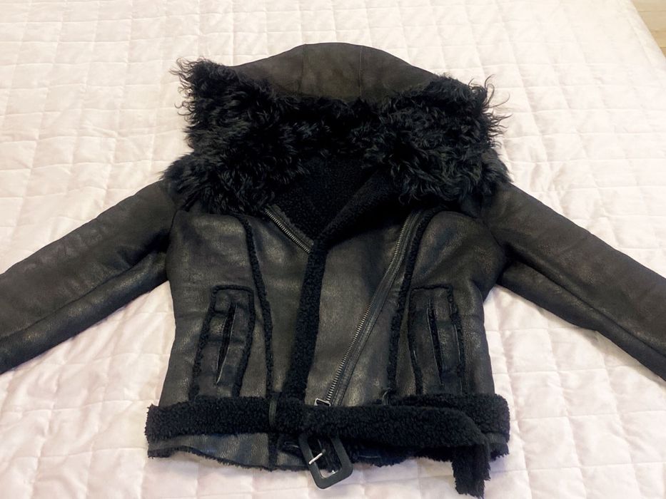 Очень теплый капюшон, стильная дубленка