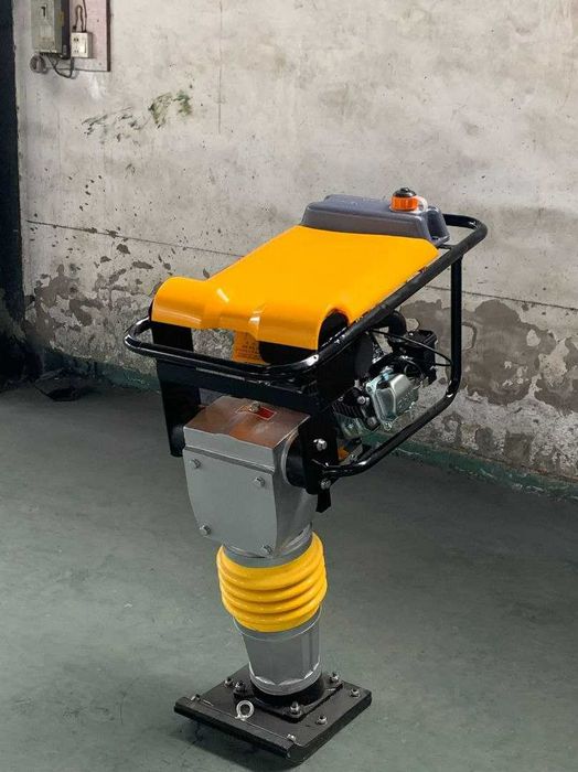 Вибротрамбовка (кенгуру) RM-80LC с двигателем HONDA