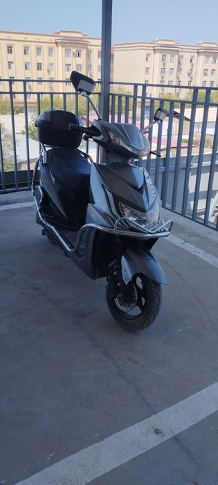 Skuter Elekton 6 Batareali 3 skorys 65 / 70  Dyn shigadi