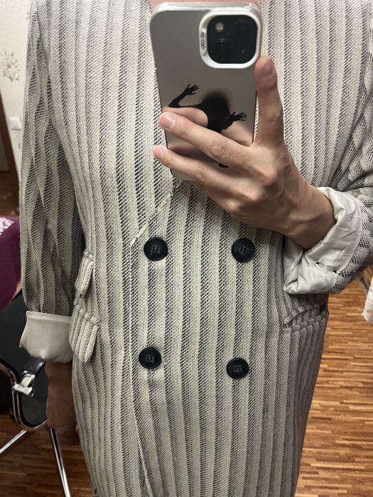 Теплое и легкое пальто