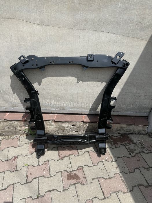 Подрамник  Terrano Almera  Duster Sandero Logan Arkana Kaptur