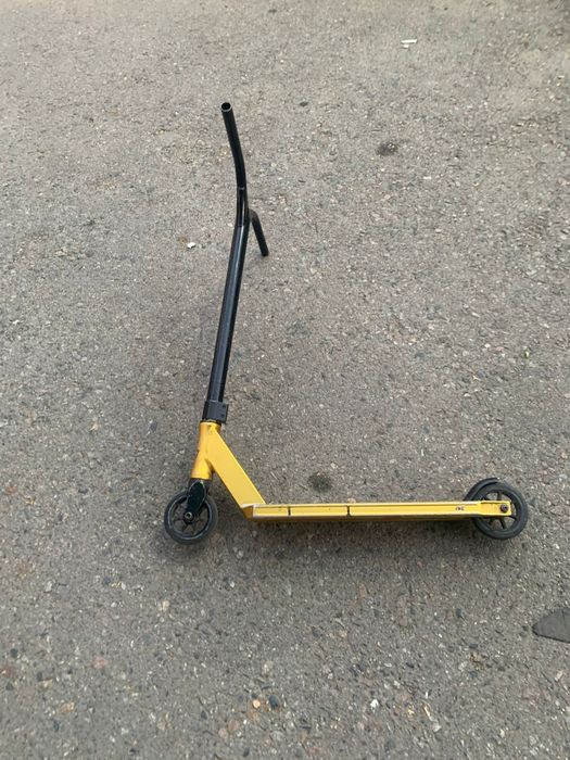 Самокат трюковой