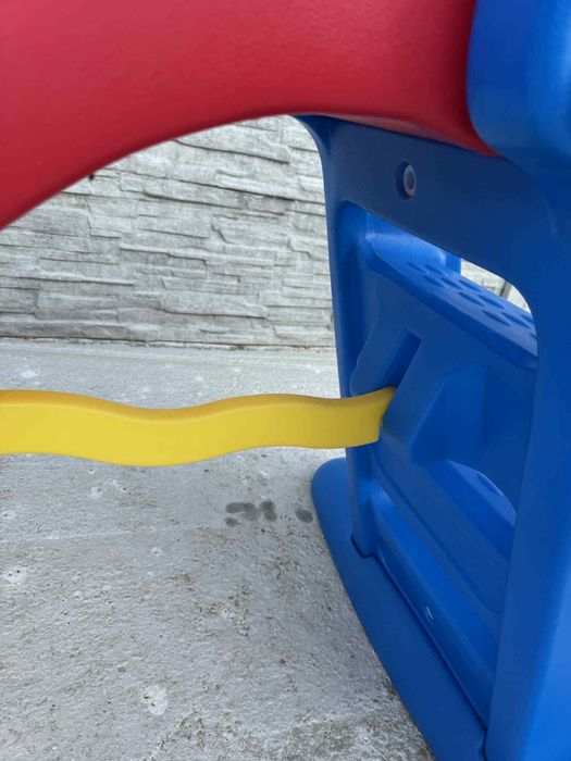 Tobogan little tikes