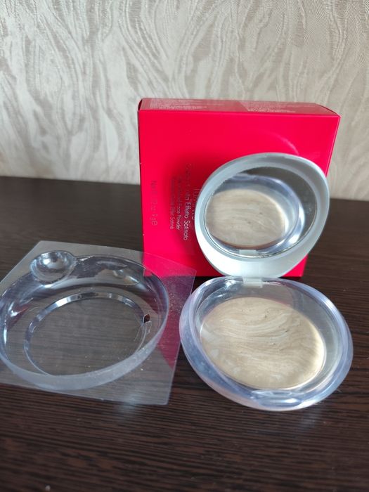 Продам пудру в отличном состоянии