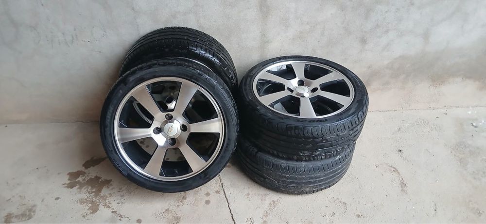 Gentra 215/45/17 Diska+Balon