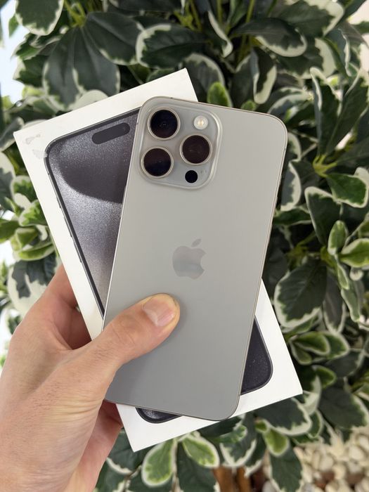 Айфон 15 про мах 256 89%