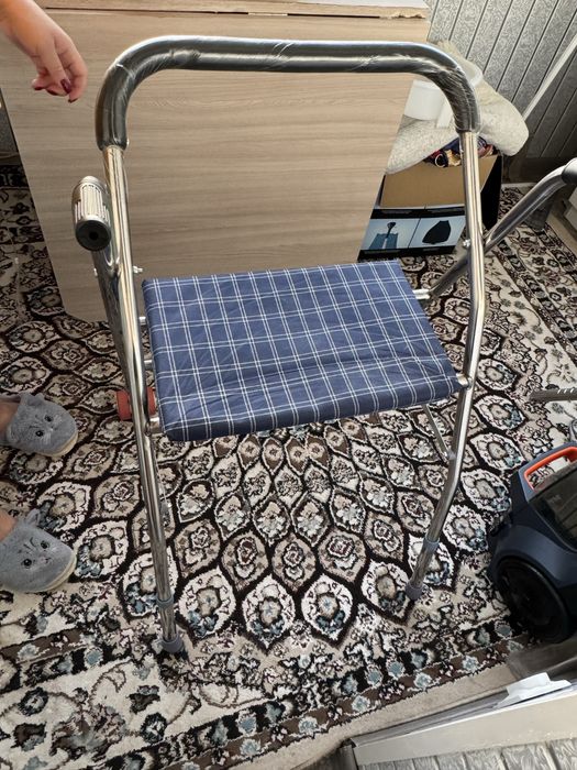 продам ходунки в хорошем состоянии