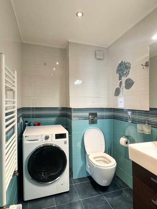 Дава се под наем Тристаен апартамент в София, Мусагеница - 110 кв.м за 897.6 € - Снимка #12