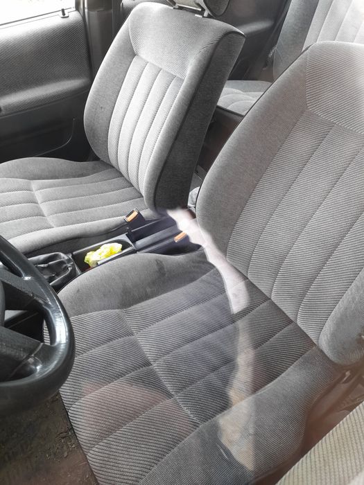 Пасат б3 1.8 90к.с на части