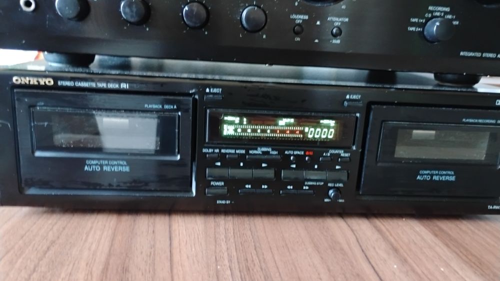 Onkyo A9511,amplificator si Onkyo deck TA-RW 211