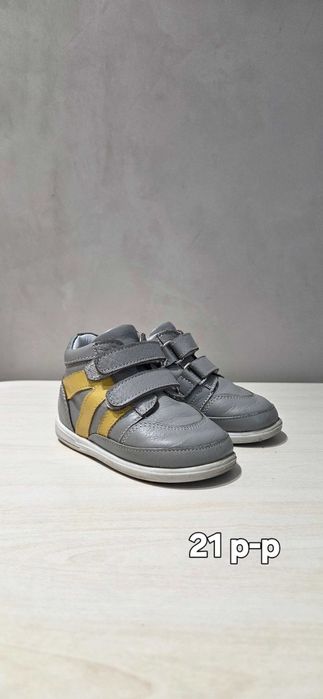 Продам обувь для мальчиков