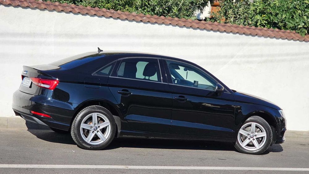 Audi A3 8V Facelift 06.2018 1.6 TDI 115cp S-Tronic / Bixenon Navi INMATRICULAT / TOP