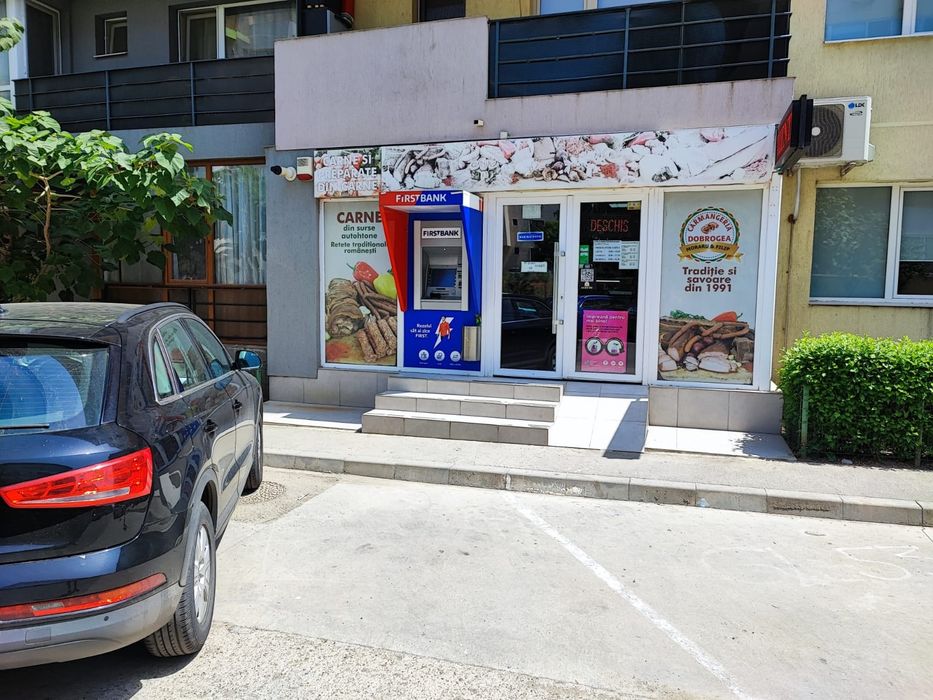 Închiriez apartament 2 camere, etc 4 din 5,cu lift, Tomis Plus
