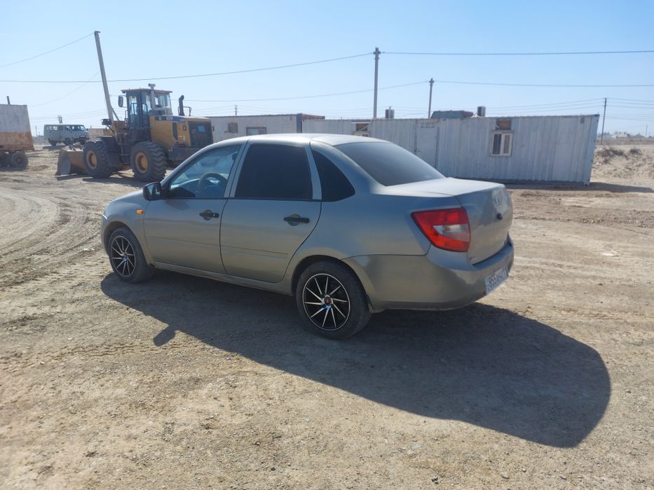 Ваз Лада Гранта 8кл