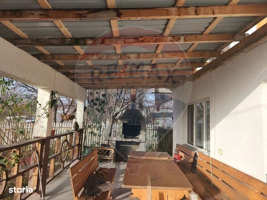 Casă / Vilă cu 5 camere de vânzare