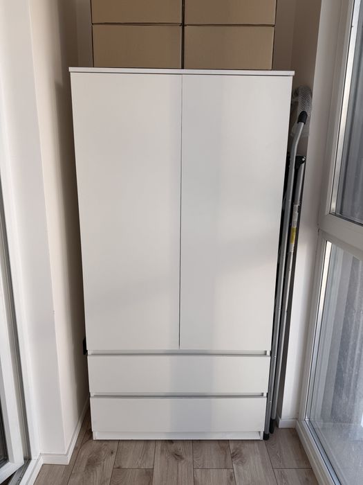 Шкаф для одежды продам в хорошем состоянии