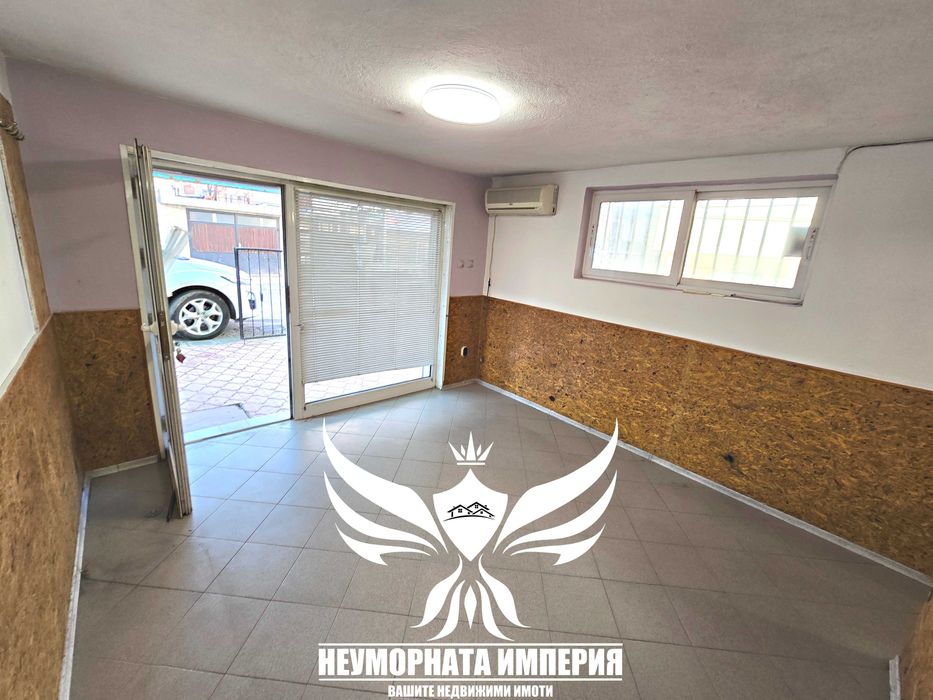 Дава се под наем Магазин в Асеновград - 21 кв.м за 207 € - Снимка #13