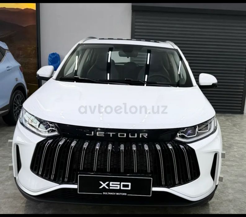 Продаю свою нововую машину с минимальным пробегом