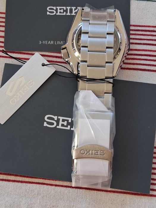 Seiko 5 Sports SRPD57K1