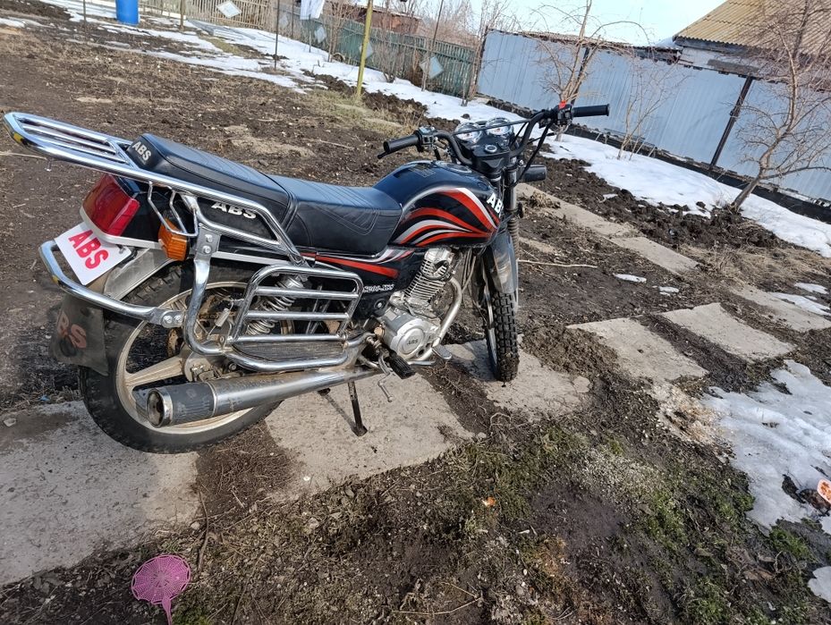 Продам мотоцикл .
