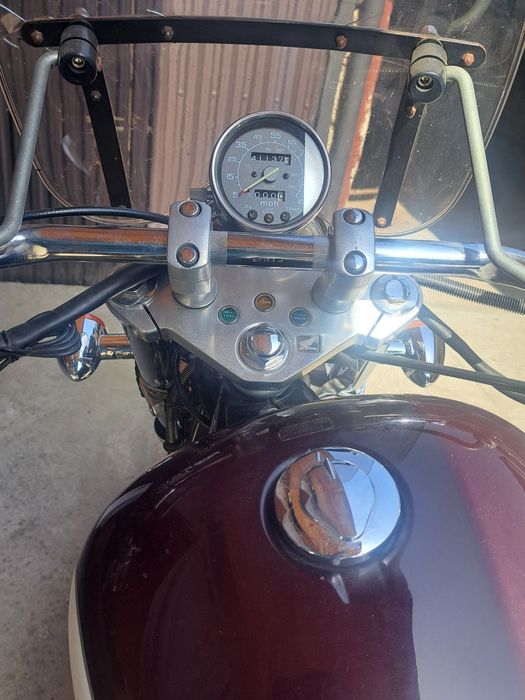 Honda schadow vt600c