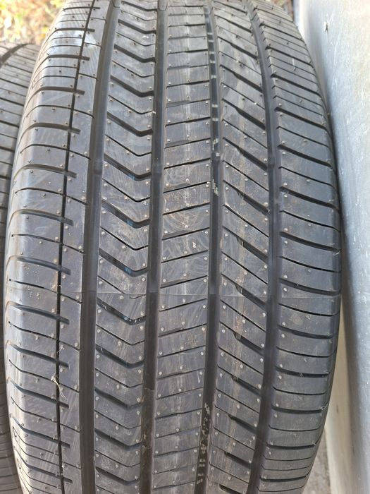 Продам шины. 265/50/22 якохама