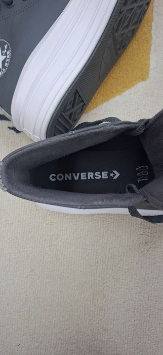 Converse - mărimea 39