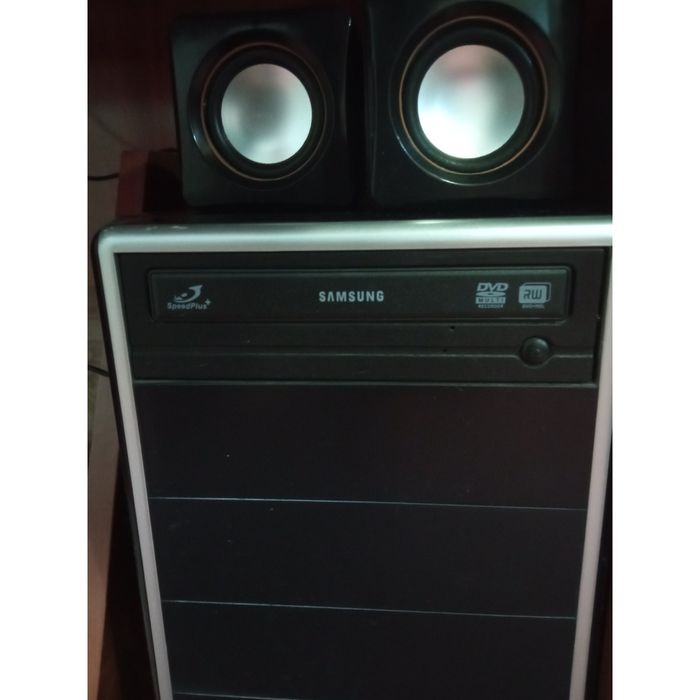 Компьютер  б/у в хорошем состоянии windows 7