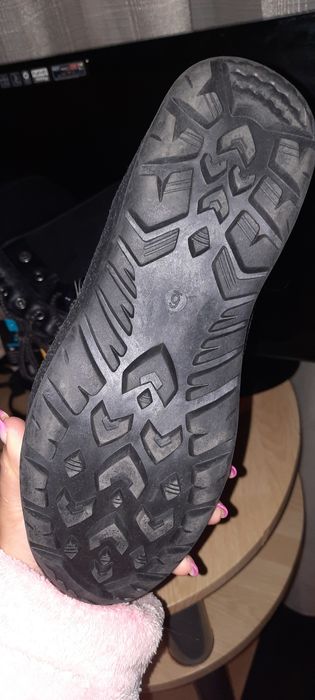 Vand cizme imblanite ptr drumetie