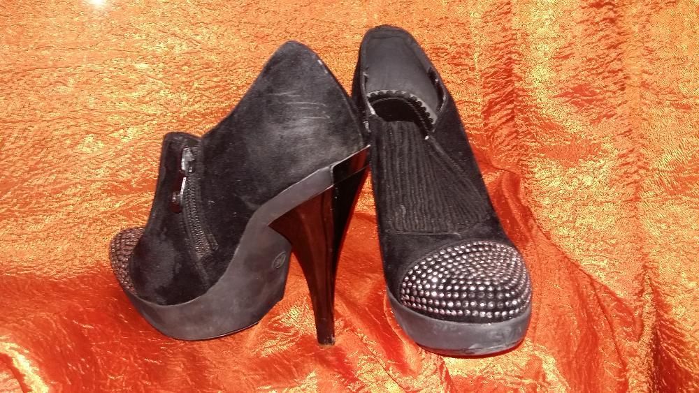 Продам ботильоны