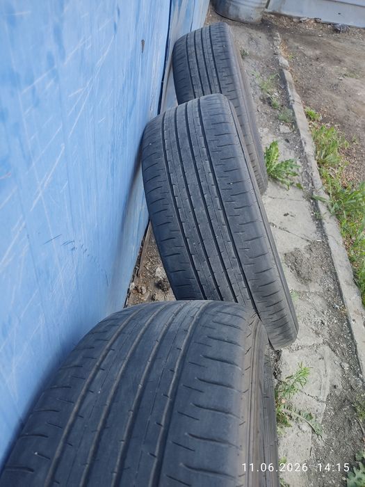 Продам шины 225/55/18