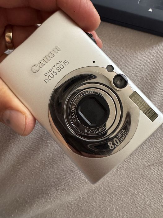 Aparat foto Canon ixus 80IS