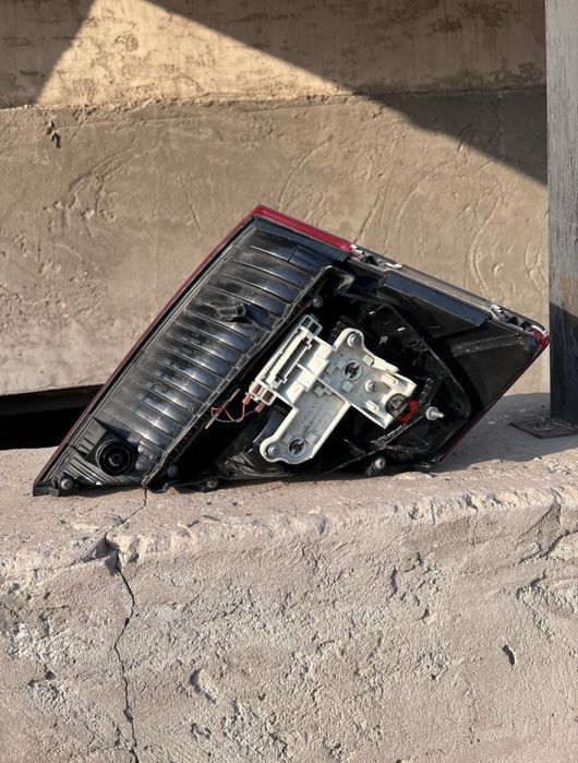 Задний фара Мерседес 221