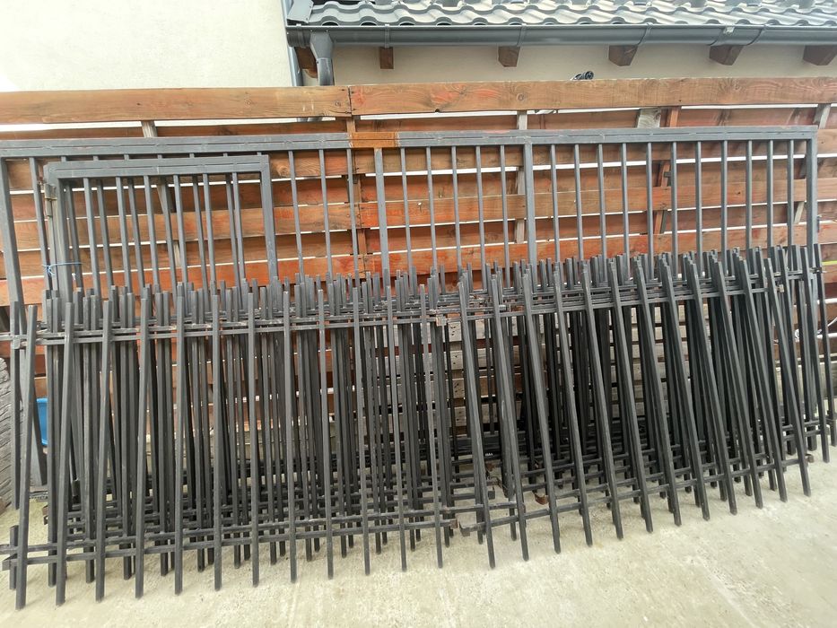 Gard metalic din profil patrat