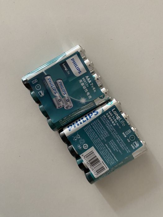 батарейки Philips новые