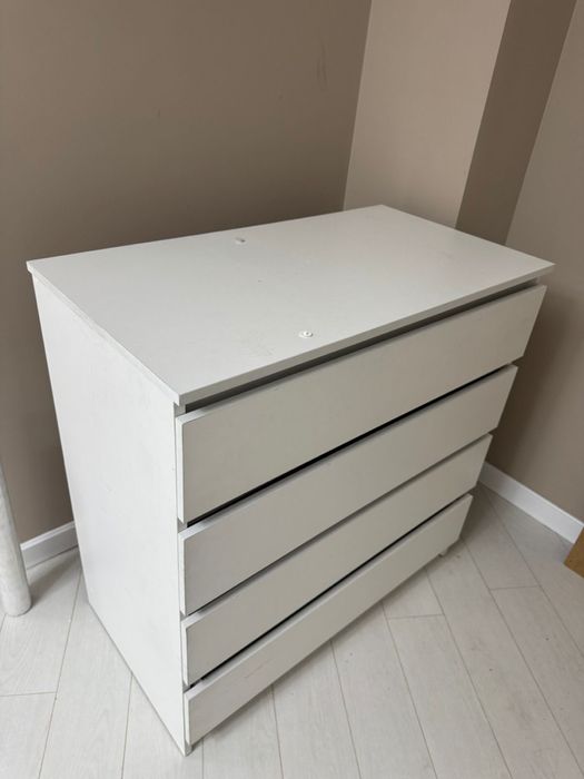 Два комода.