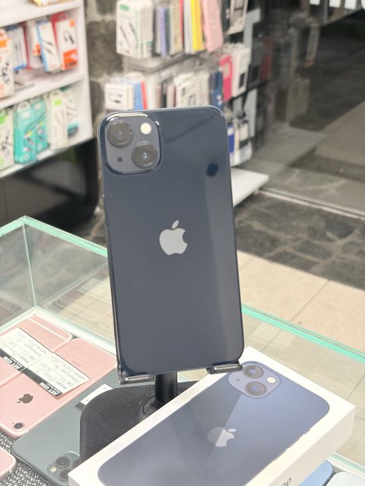 Apple iPhone 13 128GB Black