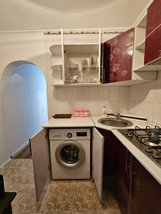 По часам, по суточно