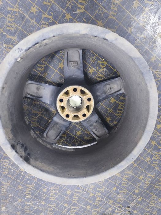 Авто диски на r18 5*114,3