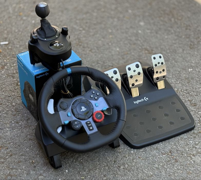 Гейминг сет Logitech G29 (волан + педали) + Logitech Driving Force Shifter (скоростен лост)