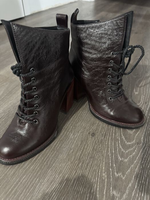 Ботинки весна женские