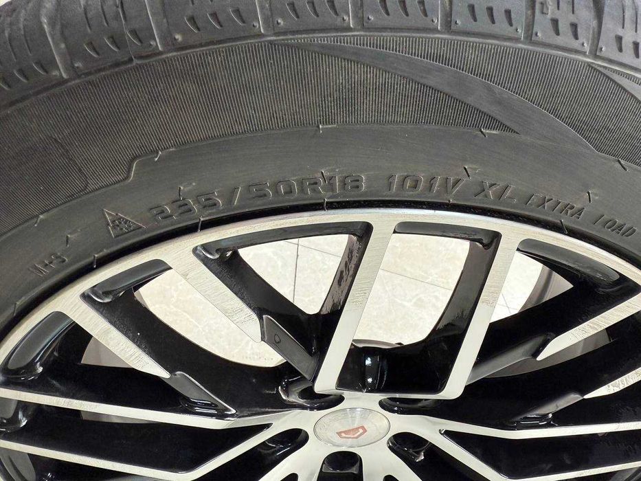 Шины с дисками Комплект