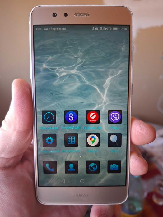 Мобилен телефон...HUAWEI P10 lite